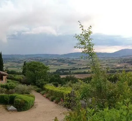 Le Colombe Farm stay *